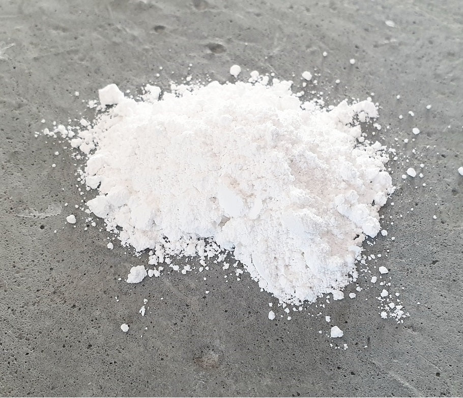 Pigment clear white
